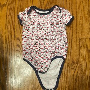 Vineyard Vines July 4th baby onesie